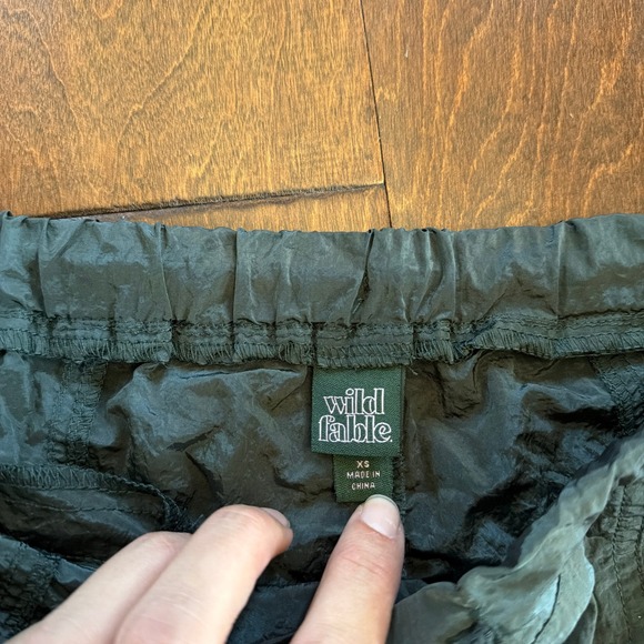 Wild Fable Women's Green Cargo Pants Drawstring Relaxed Parachute Lightweight XS - Picture 7 of 7